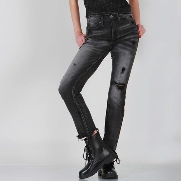 Special A Full Size Run High Rise Distressed Jeans - Picture 5 of 7